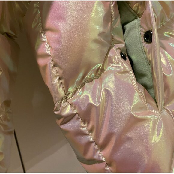 ARITZIA THE SUPER PUFF™ SHORTY | iridescent pink -- SILVER BIRCH | SIZE L - Picture 7 of 8